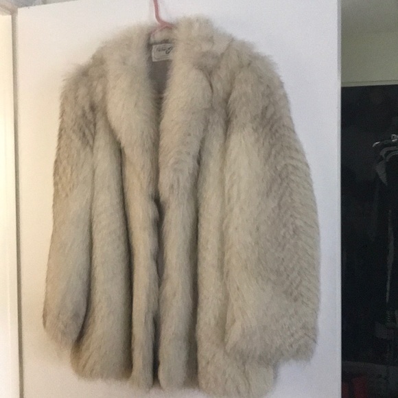 Authentic silver fox jacket. Size small - Picture 1 of 4
